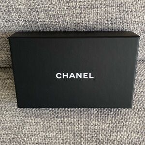 Chanel Wallet Box